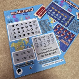 VILÁGUTAZÓ valósághű egyedi kaparós sorsjegy ajándék főleg utazási ajándék átadásara, személyre szabható egyedi üzenettel. Minden korosztálynak tökéletes.