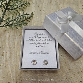 koszorúslány felkérő | koszorúslány ajándék | koszorúslány meghívó | kislány felkérő | tanúfelkérő | tanúfelkérő ajándék esküvőre | ékszeres ajándék | fülbevalós ajándék esküvőre