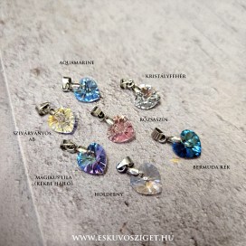 Örömanya szülőköszöntő női tanú és koszorúslány felkérő meghívó egyedi különleges ajándék ékszer esküvőre | Swarovski szív medálos nyaklánc díszdobozban egyedi üzenettel fehér dobozban