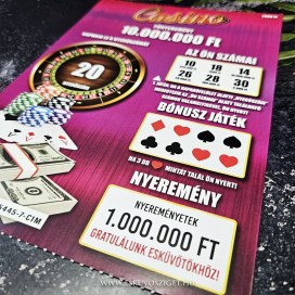 Egyedi kaparós sorsjegy férfi és női tanú és koszorúslány felkérő, örömapa és örömanya személyre szabott ajándék meghívó felkérő esküvőre poker és casino 2