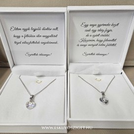 Örömanya szülőköszöntő női tanú és koszorúslány felkérő meghívó egyedi különleges ajándék ékszer esküvőre | Swarovski szív medálos nyaklánc díszdobozban egyedi üzenettel fehér dobozban