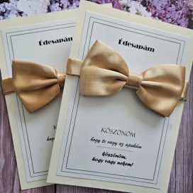 Örömapa szülőköszöntő nagyszülő köszöntő és férfi tanúfelkérő meghívó egyedi különleges ajándék esküvőre | csokornyakkendő fekete