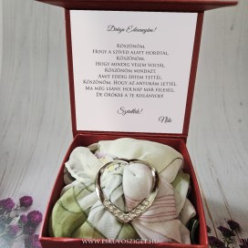 chiffon-sal-oromanya-nagymama-nagyszulo-ajandek-ekszer-helyett-szolid-egyszeru