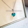 Örömanya szülőköszöntő női tanú és koszorúslány felkérő meghívó egyedi különleges ajándék ékszer esküvőre | Swarovski szív medálos nyaklánc díszdobozban egyedi üzenettel fehér dobozban