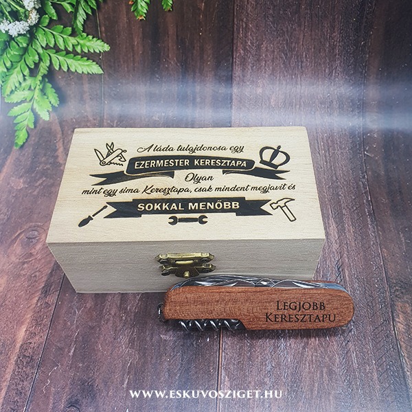oromapa-bicska-zsebkes-gravirozott-fa-ajandek-eskuvo-koszontoajandek-svajcibicska