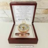 Rosegold színű gravírozható minőségi réz iránytű egyedileg feliratozható prémium fa díszdobozban – szimbolikus szülőköszöntő ajándék örömapának, keresztelőre vagy lánybúcsú emlékként