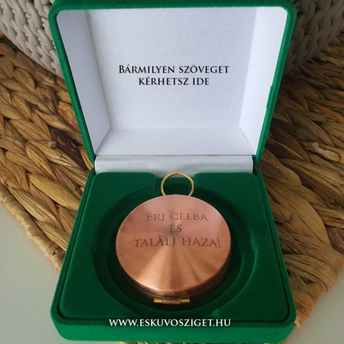Rosegold árnyalatú antik réz iránytű egyedileg feliratozható bársony díszdobozban